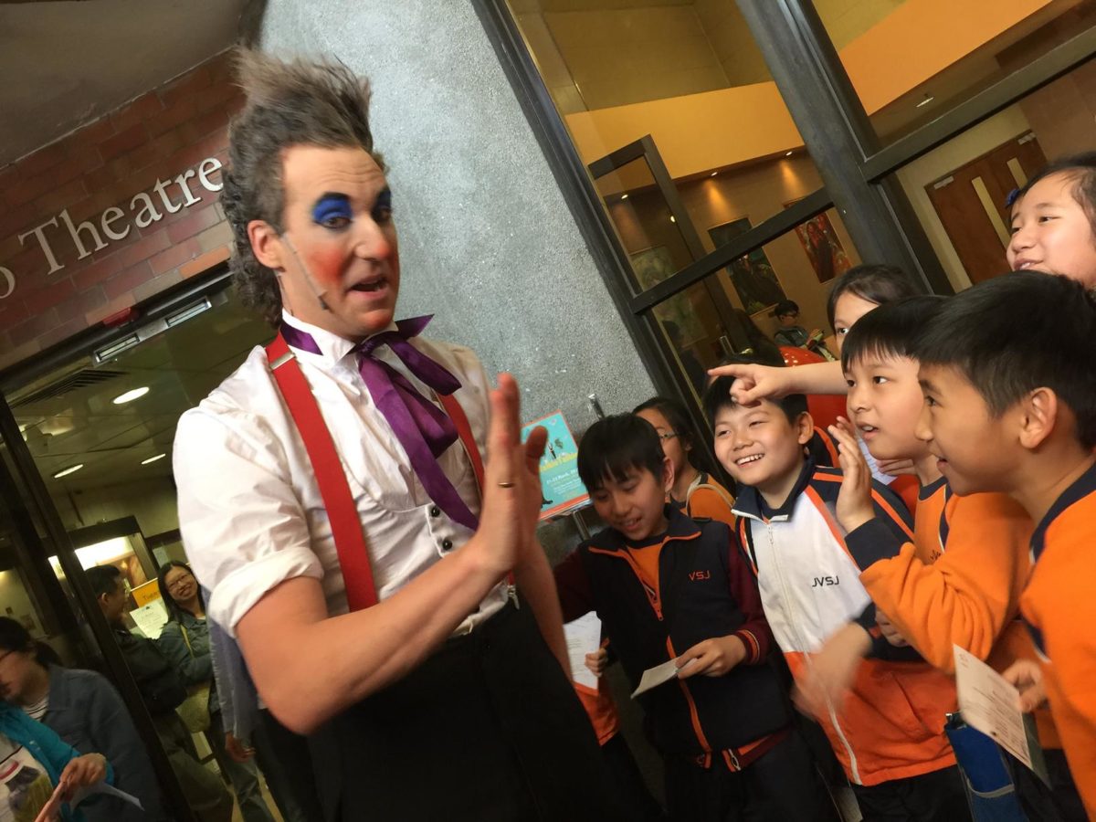 Show Watching at the Hong Kong Polytechnic University